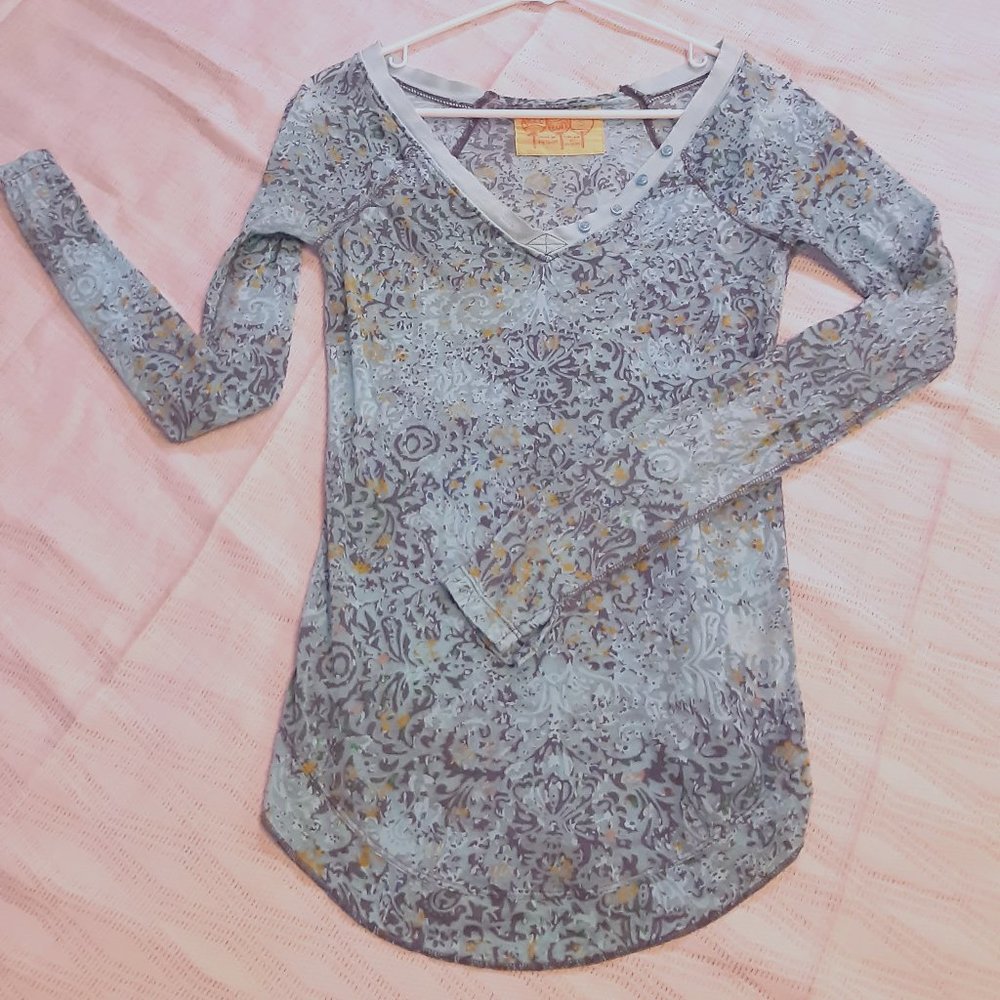 Free People burn out turquoise stretchy top.